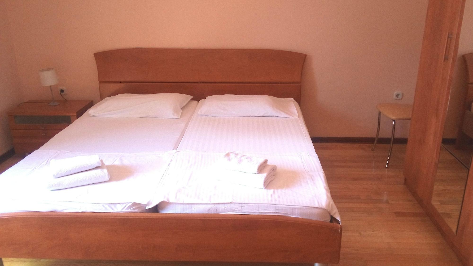 Marjela krevet i doručak 3*
