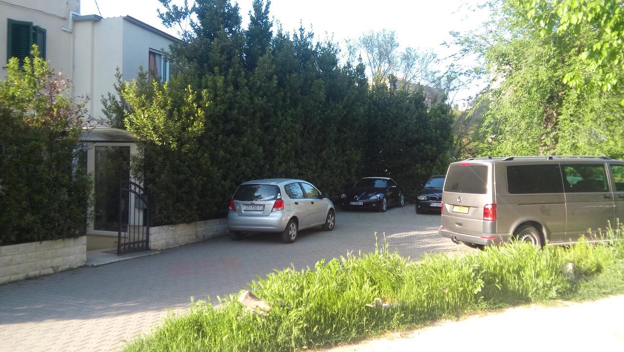 krevet i doručak Marjela 3*